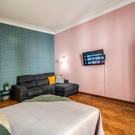 Fresh House Colosseo Rome Bagian luar foto