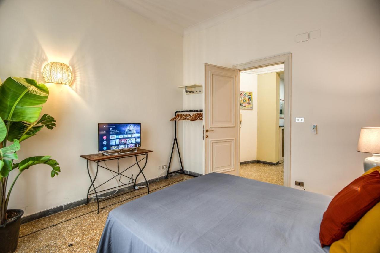 Fresh House Colosseo Rome Bagian luar foto