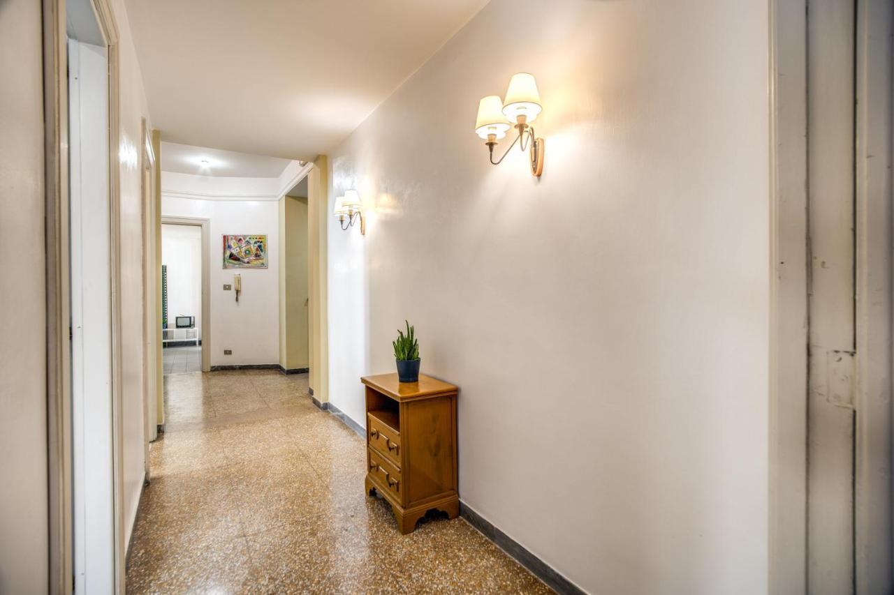 Fresh House Colosseo Rome Bagian luar foto