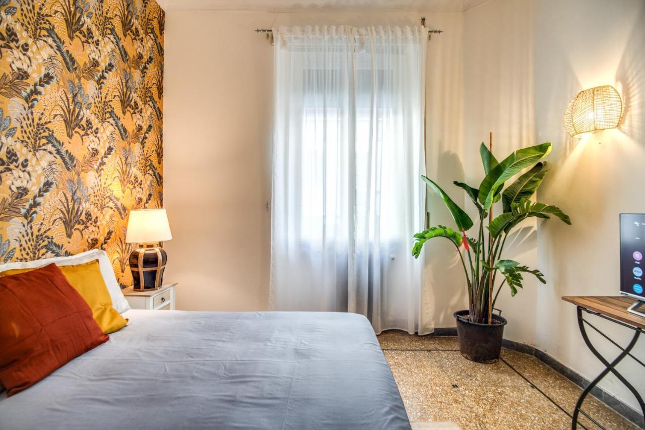 Fresh House Colosseo Rome Bagian luar foto