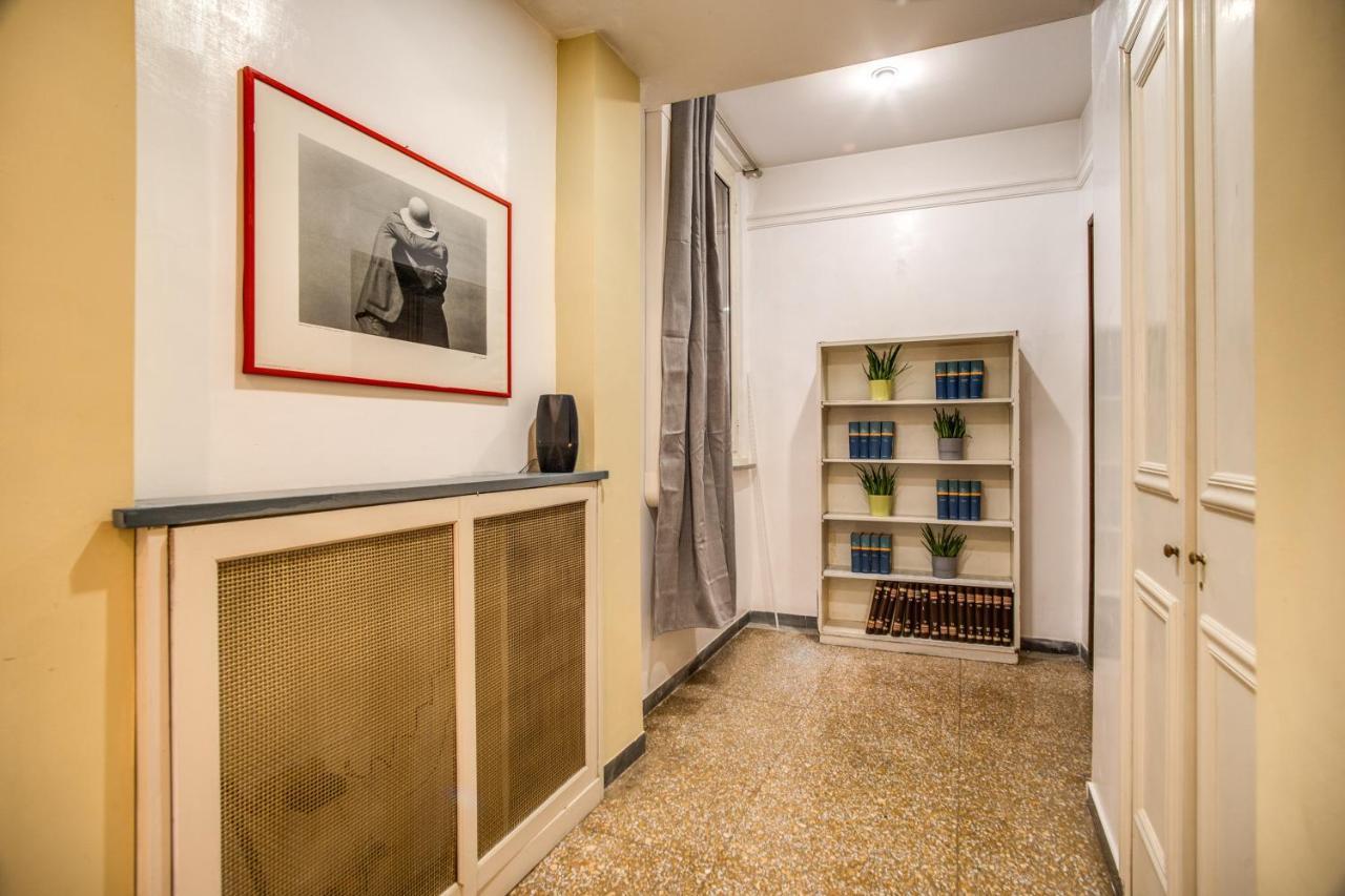 Fresh House Colosseo Rome Bagian luar foto
