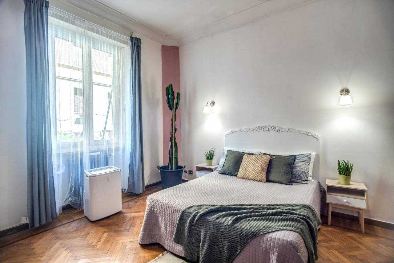 Fresh House Colosseo Rome Bagian luar foto